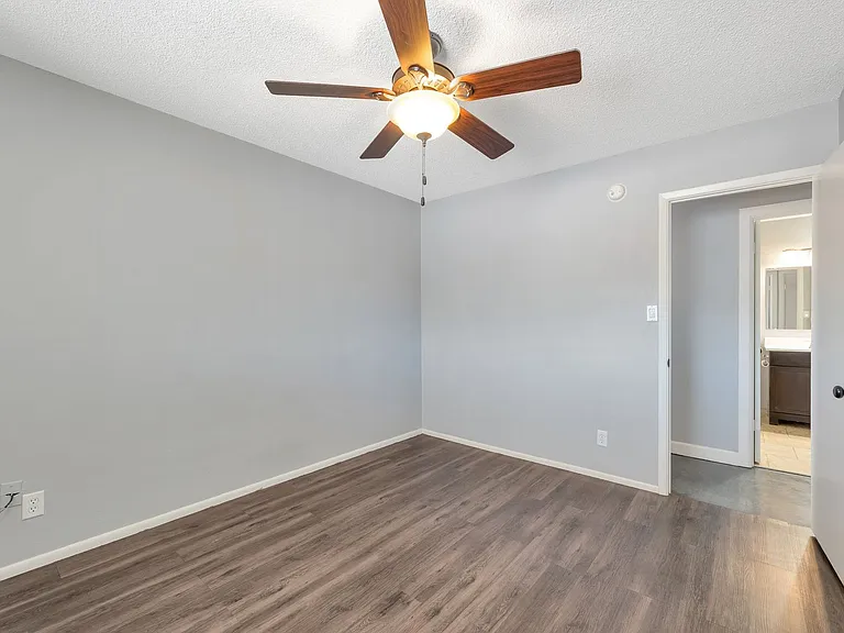 2801 N Granite Reef Rd — Photo 22