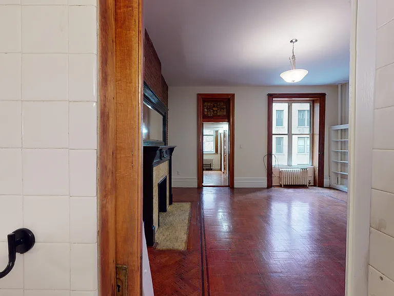 325 W 88th St #6 — Photo 3