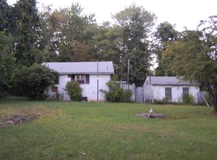 8 Harrison St, Port Murray, NJ 07865