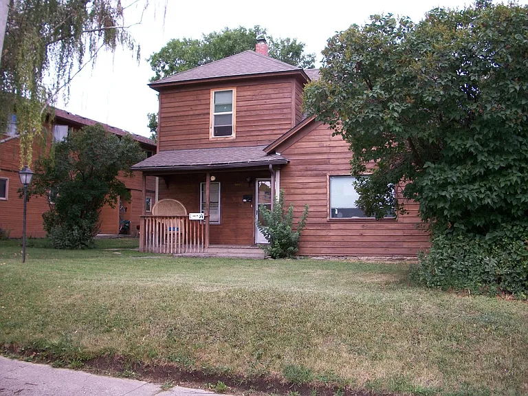 609 S 9th Ave #B — Photo 2