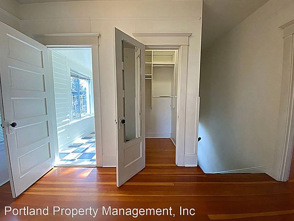 5th image of 2903-2915 SW 4th Ave #9584095