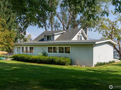 14 Dalton Road, Omak, WA, 98841