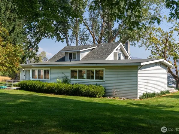 14 Dalton Road, Omak, WA 98841