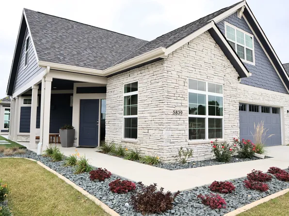 5839 NW 90th St, Johnston, IA 50131