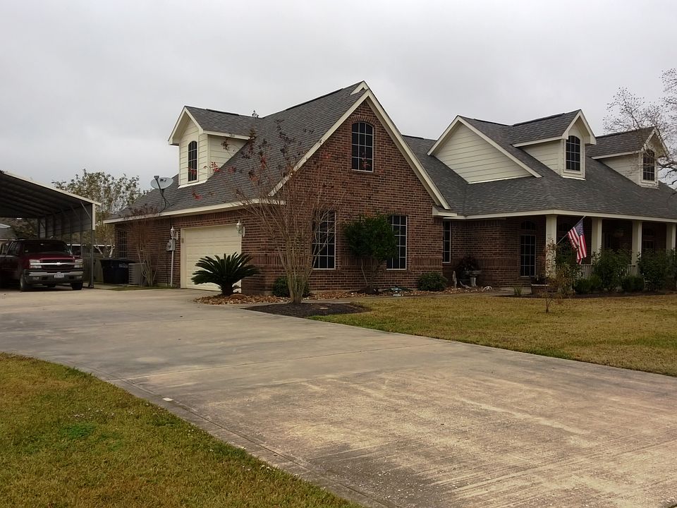 1st image of 9727 Palm Dr