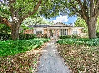 5270 Ponderosa Cir, Dallas, TX 75227