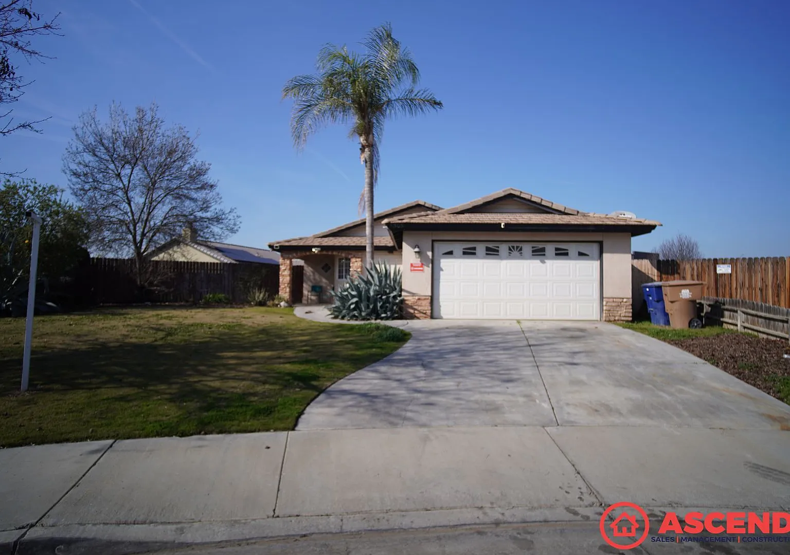 Charming 3-Bedroom Home! — Photo 1