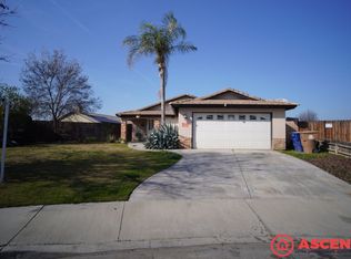 5305 Pine Grove Ct, Bakersfield, CA 93313