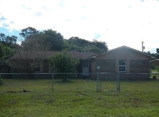 4374 Mundy Ln, Pace, FL 32571