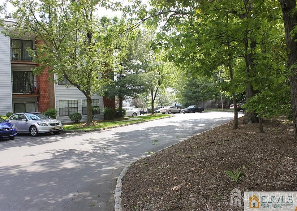 1st image of 82 Keystone Ct