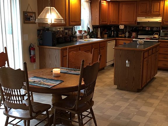 Kitchenette 9.5X12.10