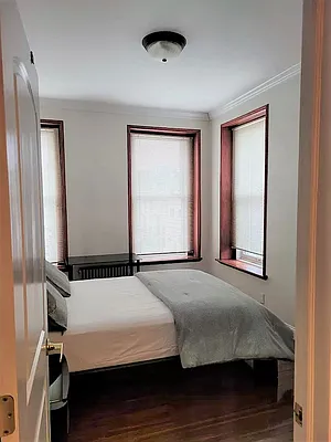 Rented by Oxford Property Group | media 20