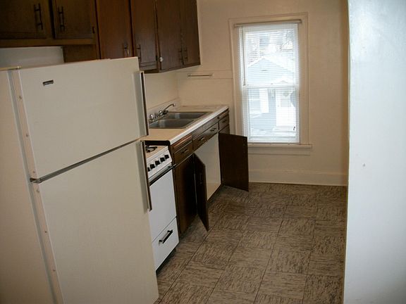 2nd image of 4422 16th Ave