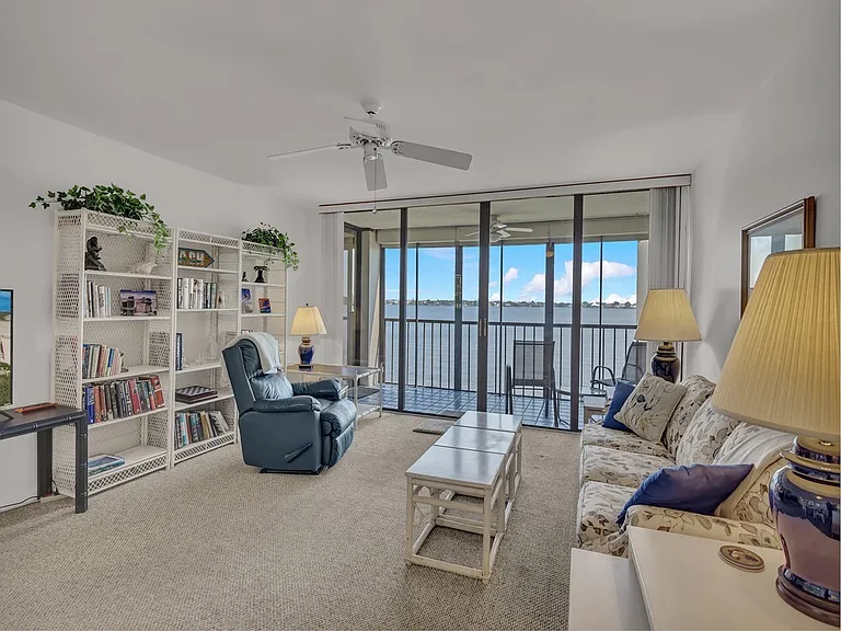 1840 Tarpon Ln #D202 — Photo 7
