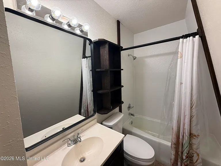 9907 Cedarcliff Dr — Photo 23