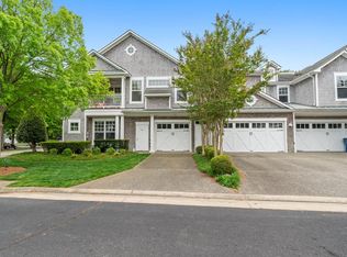 306 Troon Ct, Cape Charles, VA 23310