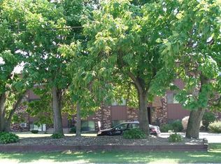 961 E Joliet St APT 201, Schererville, IN 46375