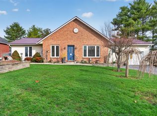 4909 Alex McLean Ln, South Frontenac, ON K0H 1H0