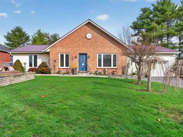 4909 Alex McLean Ln, South Frontenac, ON K0H 1H0