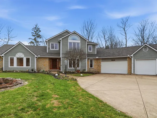 575 Miami Bluff Ct, Loveland, OH 45140