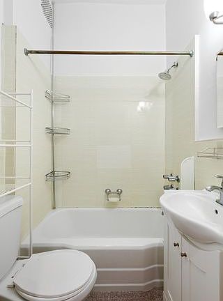 5th image of 65 E 80th St APT 3A
