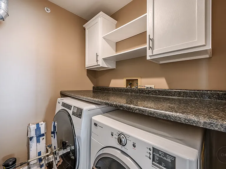 1136 E Cambria Ln S #1136 — Photo 22