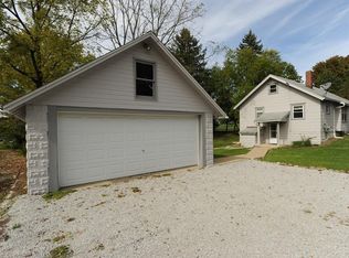 2912 Sanitarium Rd, Akron, OH 44312