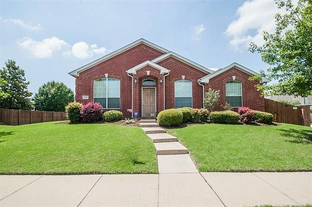 1st image of 1435 McClure Dr