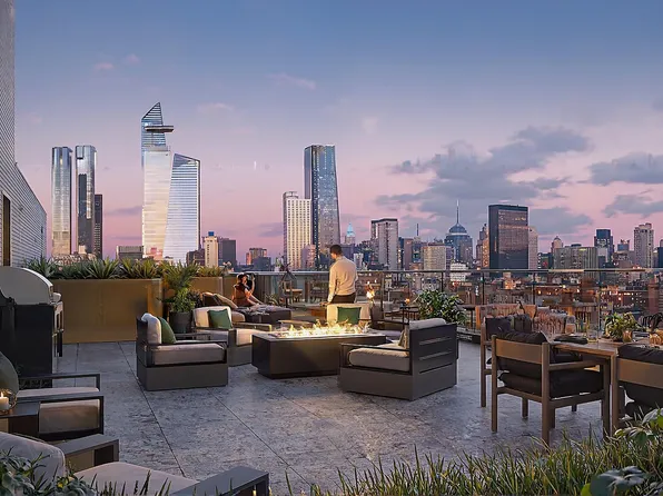 515 West 18th Street image 8 of 11