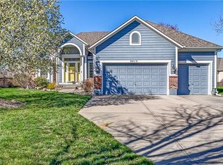9415 Swarner Dr, Lenexa, KS 66210