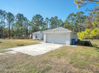 15357 Glossy Ibis Rd, Weeki Wachee, FL 34614