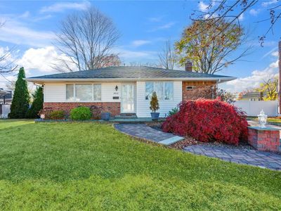 548 Parker Avenue, Levittown, NY, 11756