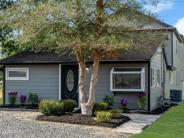 23 Dock Avenue, Waretown, NJ 08758