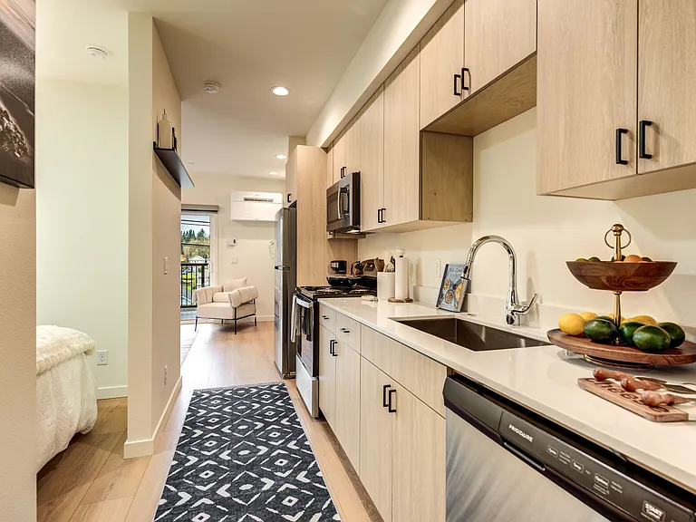 3402 Colby Ave — Photo 14
