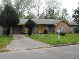 2715 Charriton Dr, Houston, TX 77039