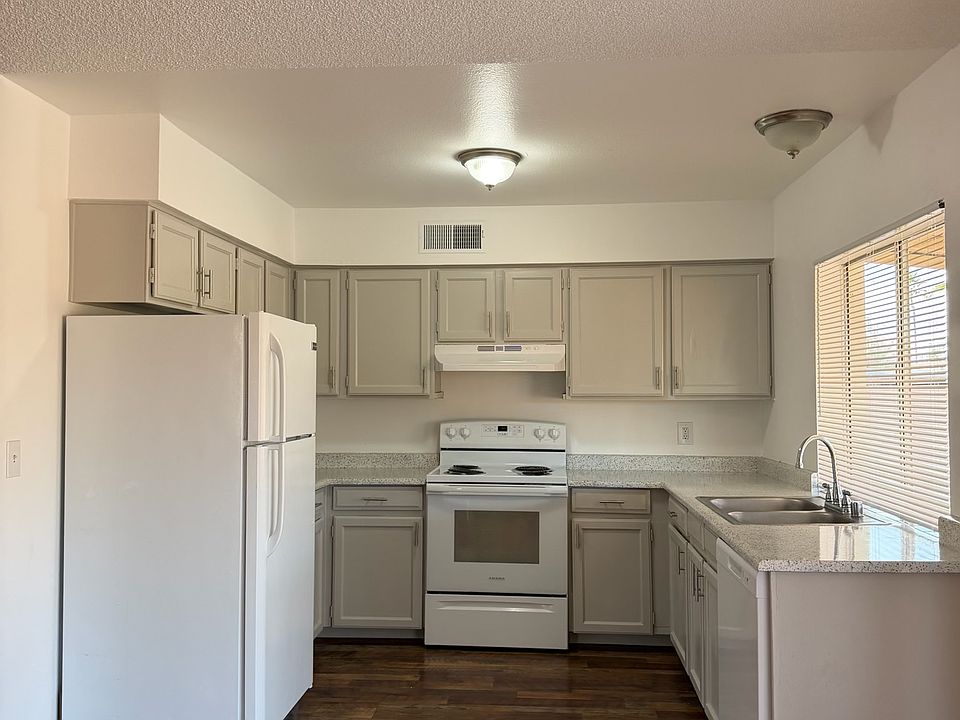 New Kitchen resurfacing