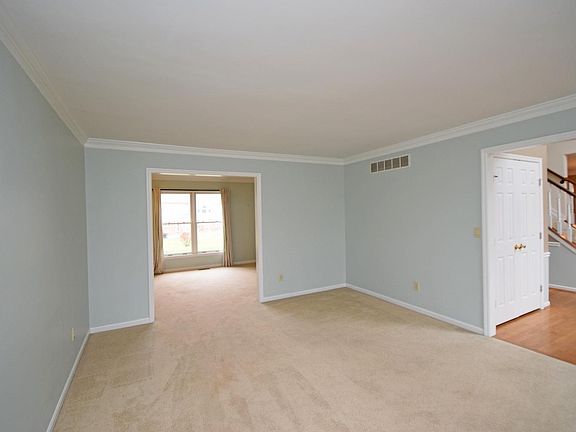 4th image of 6648 Autumn Glen Dr