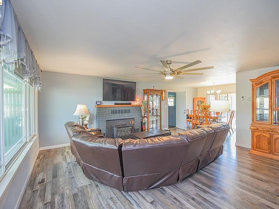 5th image of 12933 Chaparral Rd