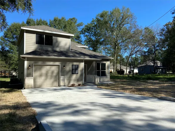 15860 Pecan Dr, Montgomery, TX 77356