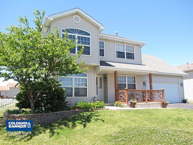 1st image of 907 Laurel Dr