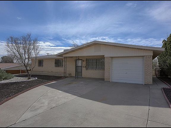 3rd image of 3400 Zircon Dr