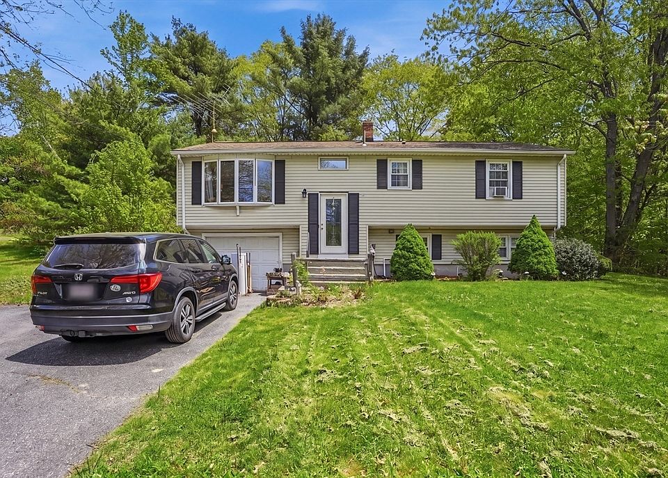 1st image of 12 Valerie Cir