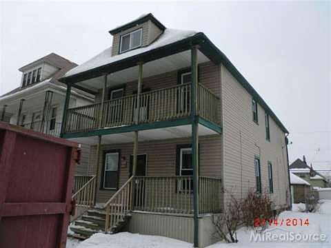 2nd image of 2430 Goodson St