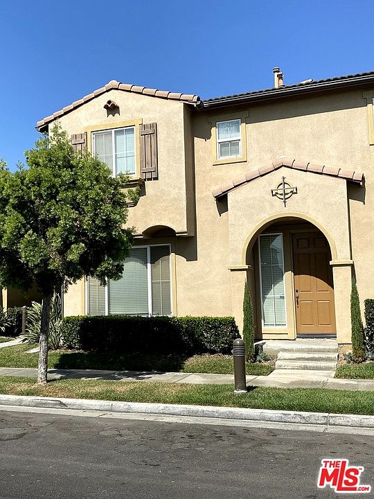 1st image of 3649 W Medici Ln