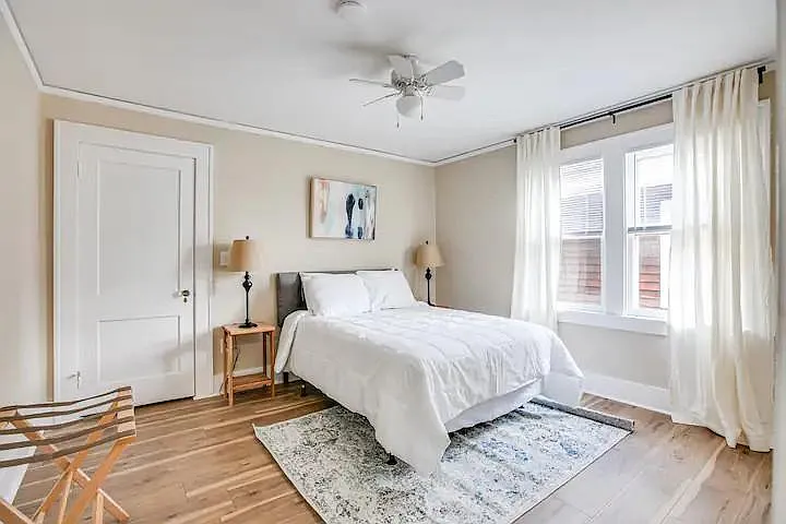 1033 Riverside Dr — Photo 18