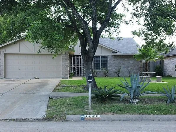 19330 Cypress Bay Dr, Katy, TX 77449