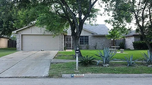 19330 Cypress Bay Dr Photo 1