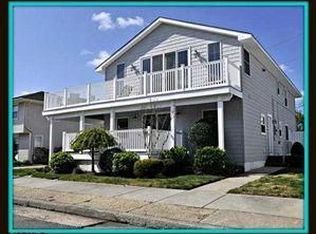 102 S Newark Ave, Ventnor, NJ 08406