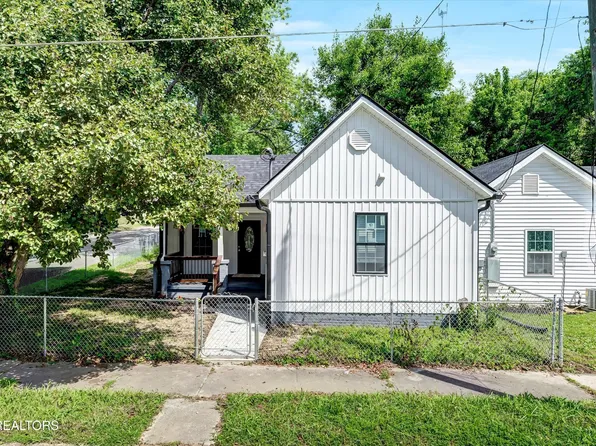 1223 Delaware Ave, Knoxville, TN 37921
