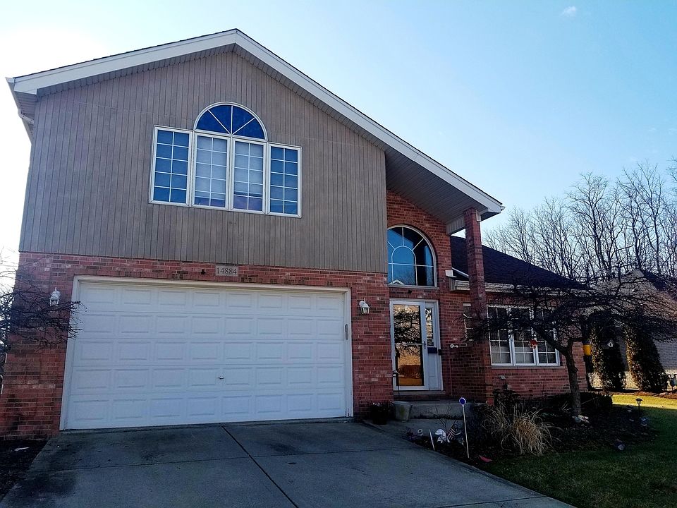 1st image of 14884 Ashford Dr